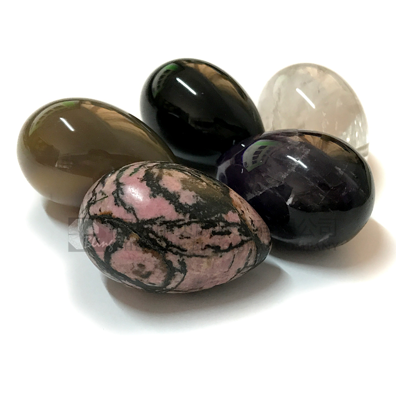 Gemstone yoni eggs