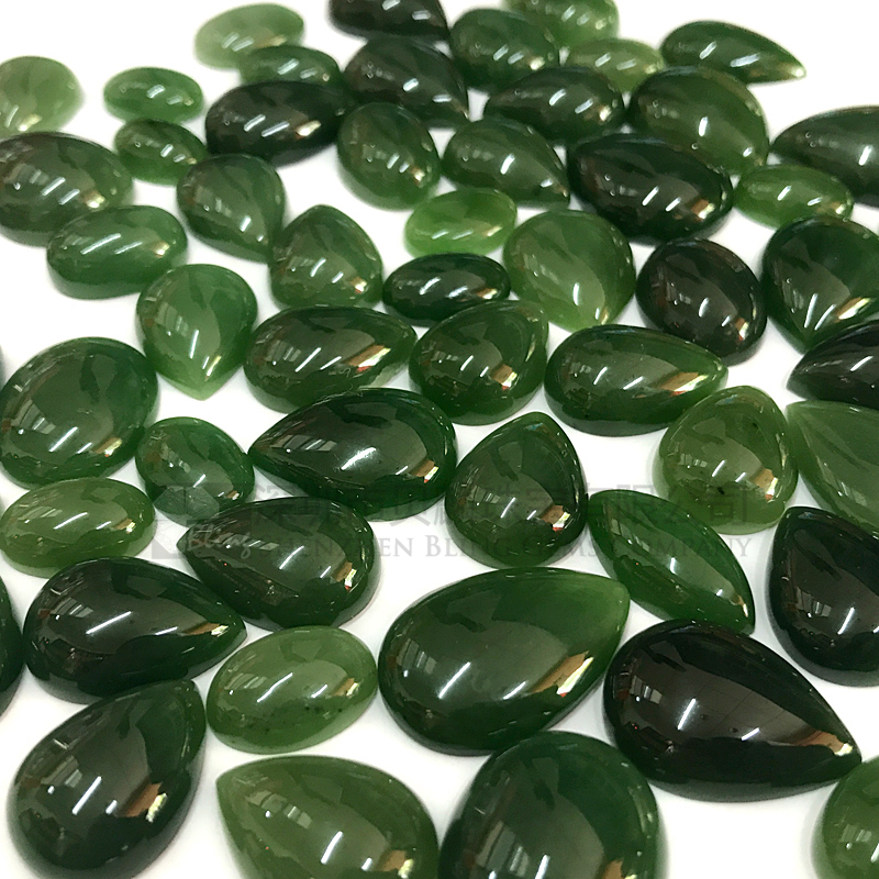 Russian nephrite jade 俄罗斯碧玉