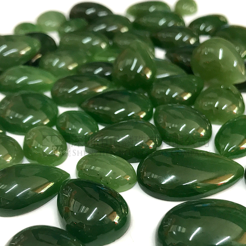 Russian nephrite jade 俄罗斯碧玉