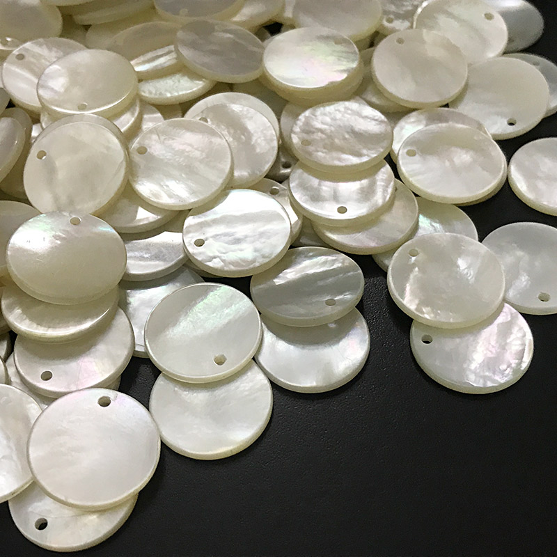 White mother of pearl flat round discs